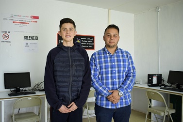 INJJUVE APOYA A ESTUDIANTE EMPRENDEDOR