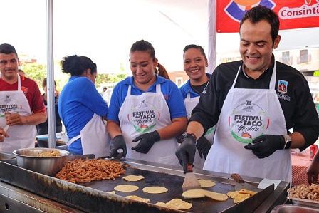 ZACATECAS ENAMORA TAMBIÉN CON SU GASTRONOMÍA: ULISES MEJÍA HARO